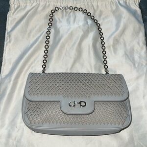 Preloved Salvatore Ferragamo shoulder bag excellent condition color grey